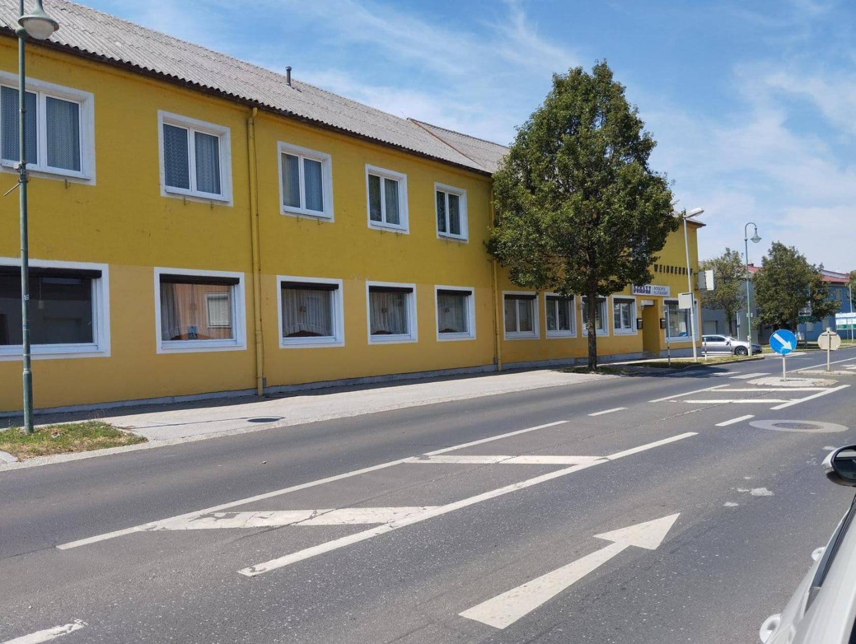 Hotel Weidnerhof Weiden am See Exterior photo